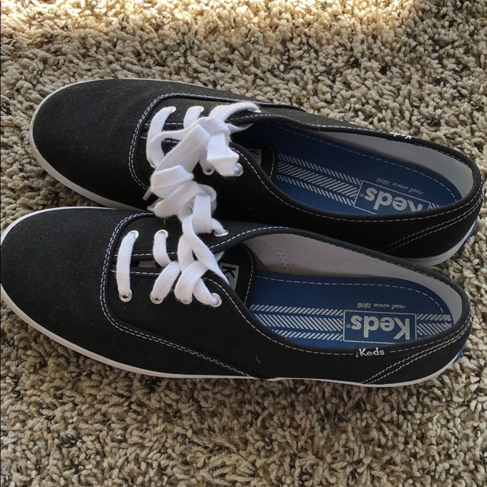 Black Keds Size 9